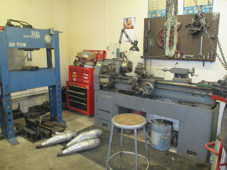 Machine shop lathe